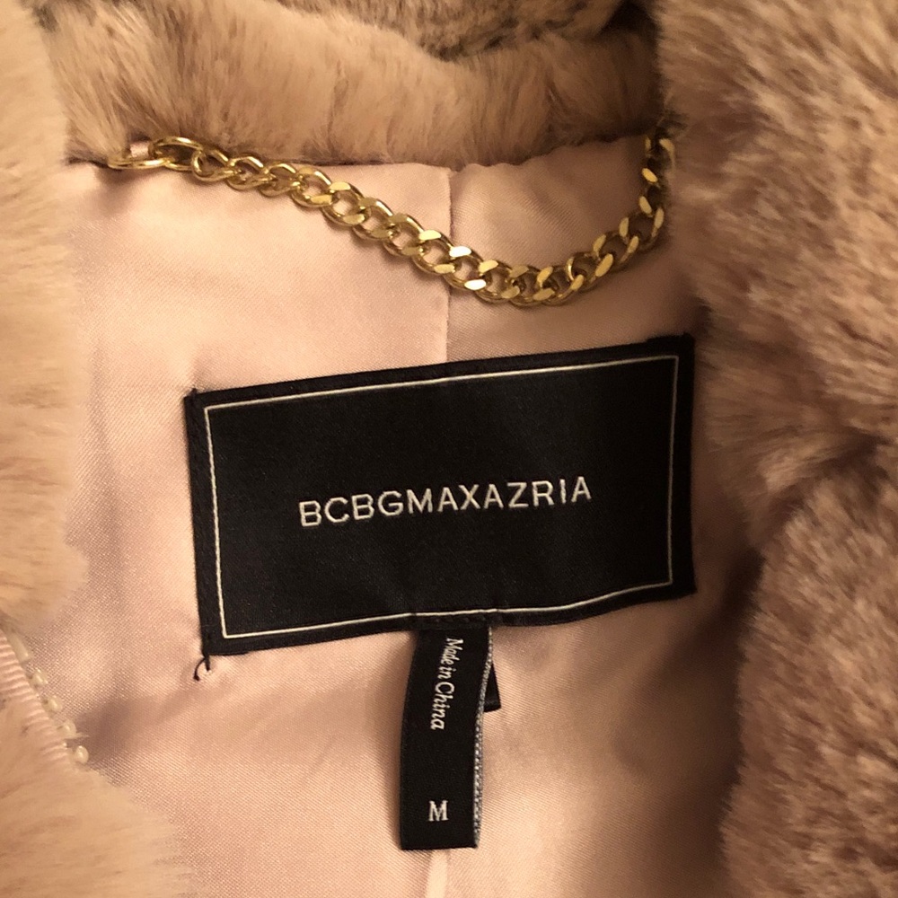 BCBGMaxAzria Plush Teddy Jacket in Soft Tan - Picture 2 of 4
